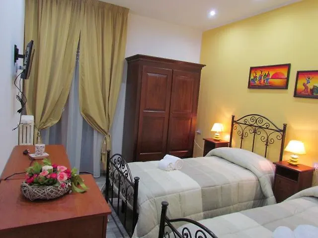 לינה וארוחת בוקר Eco Dal Mare 3*